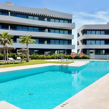 Mara's Higueron West - Nordic Style - Sunny Terrace - 3 Community Pools Apartment Fuengirola
