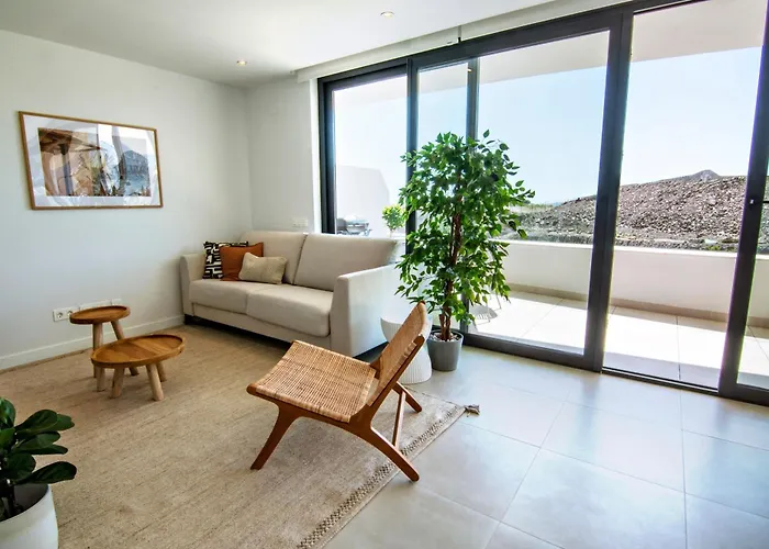 Mara's Higueron West - Nordic Style - Sunny Terrace *