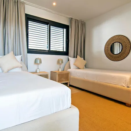 Mara's Higueron West - Nordic Style - Sunny Terrace Apartman