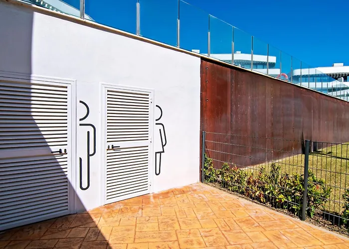 Mara's Higueron West - Nordic Style - Sunny Terrace פואנגירולה